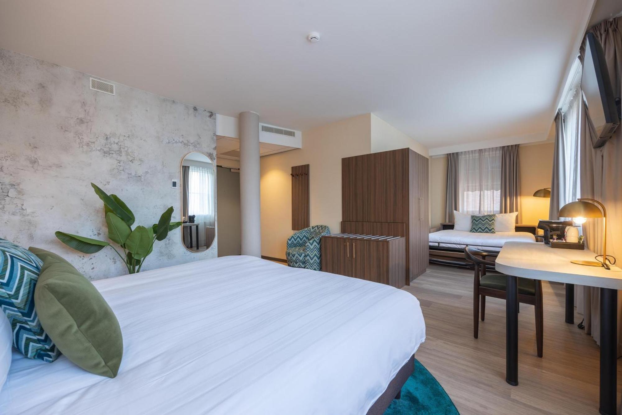 อะพอลโล โฮเต็ล เบรดา ซิตี้เซ็นเตอร์ Hotel ภายนอก รูปภาพ